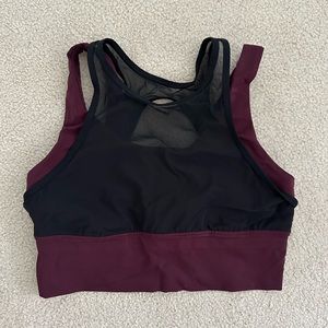 Lululemon high neck mesh sports bra